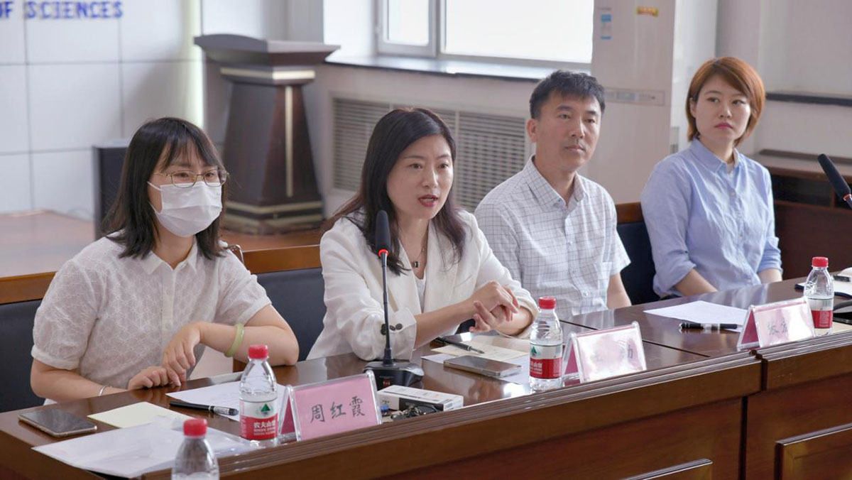 1686903185130541.jpg 4-2023化学专业硕士研究生毕业典礼暨学位授予会_简报 2023-06-16 1519.jpg